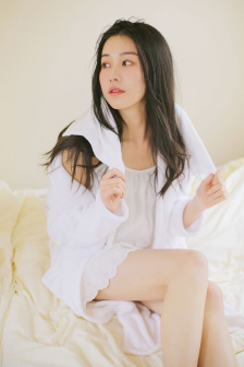 25岁的女字高中生动漫